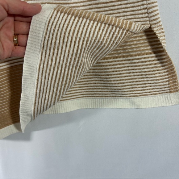 NWT Feeling Famous By Tribal Jeans Sweater Sleeveless Size Large Tan and White - Picture 12 of 13